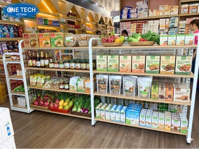 Kệ khung sắt mâm gỗ cho các sản phẩm chay cao cấp