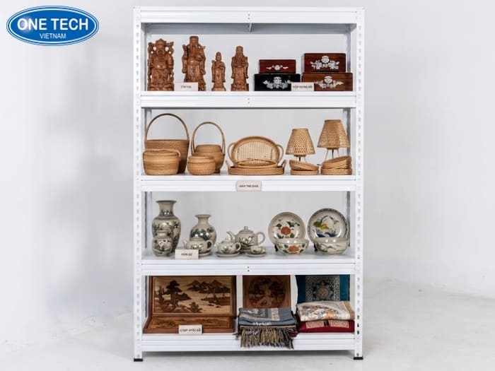 Kệ sắt trưng bày đồ thủ công mỹ nghệ