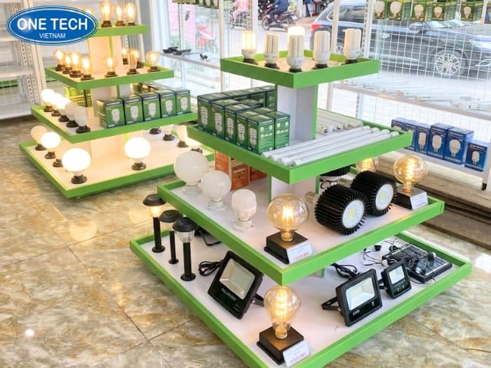 Kệ khuyến mãi trưng bày bóng đèn nổi bật