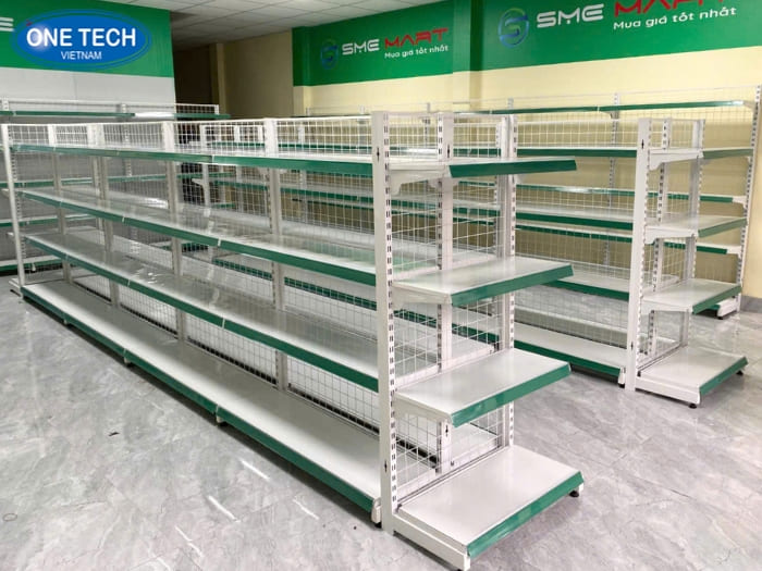 Kệ lưng lưới thiết kế thông thoáng