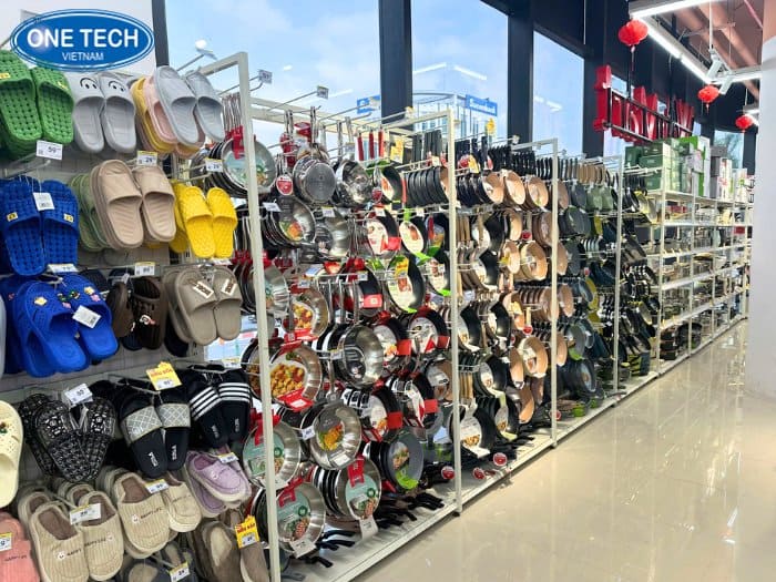 Kệ sắt móc treo tiện lợi