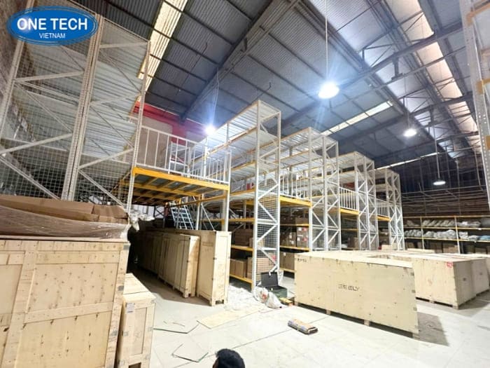 Lắp đặt dự án kệ kho cho công ty dịch vụ ô tô Carpla 17