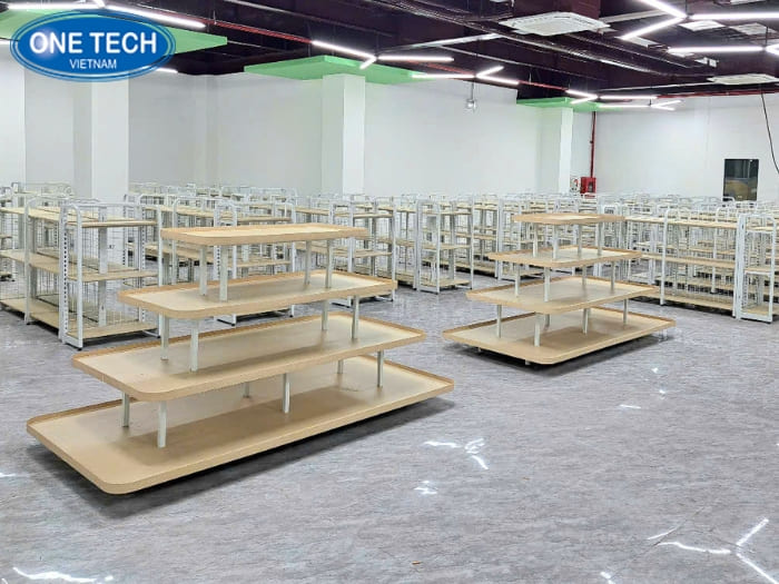 One Tech Group - Cung cấp kệ trưng bày Cần Thơ hàng đầu