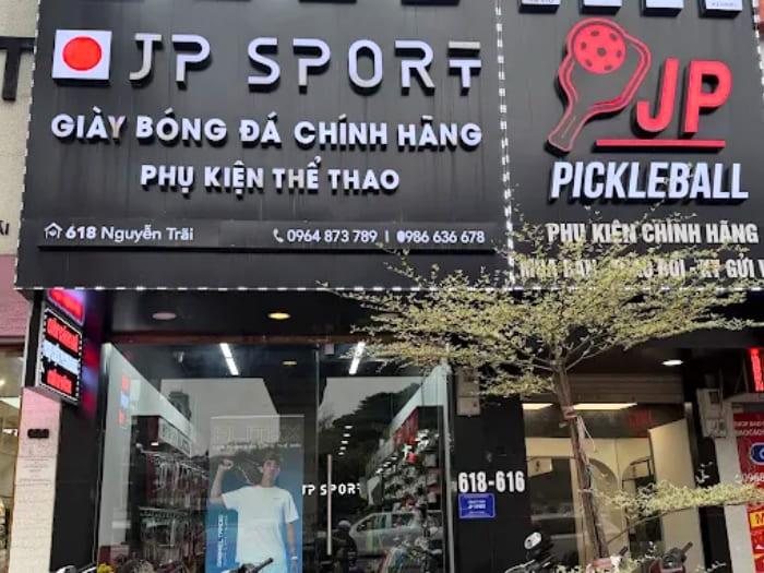 Xây dựng nhận diện thương hiệu và trải nghiệm khách hàng