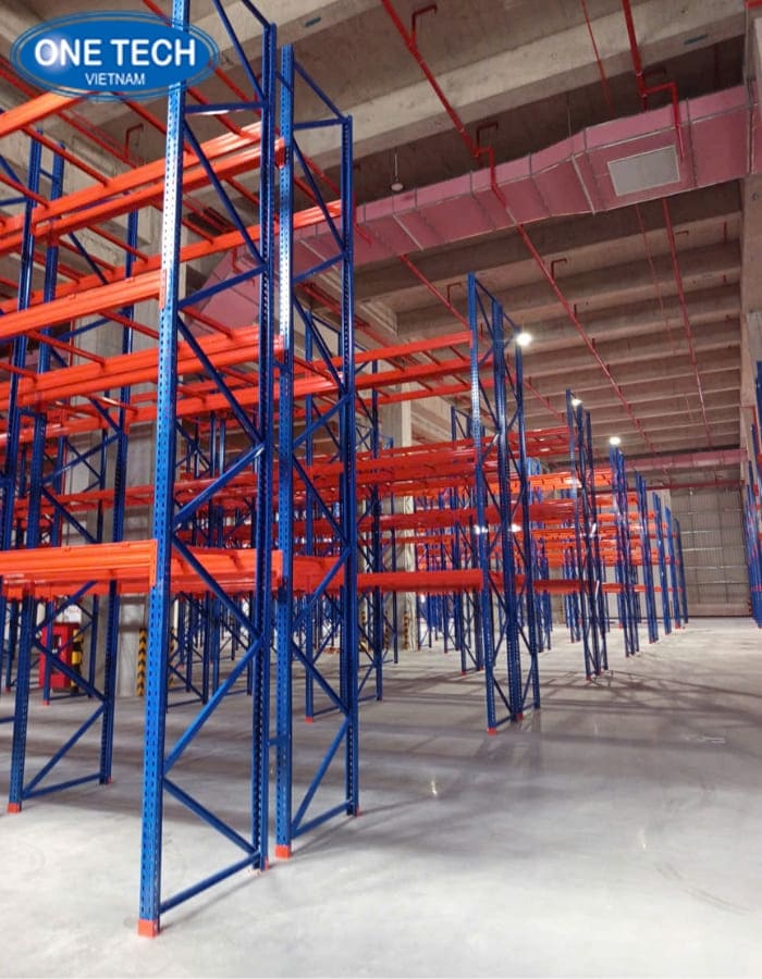 Hệ thống kệ chịu tải cao xuất nhập linh hoạt
