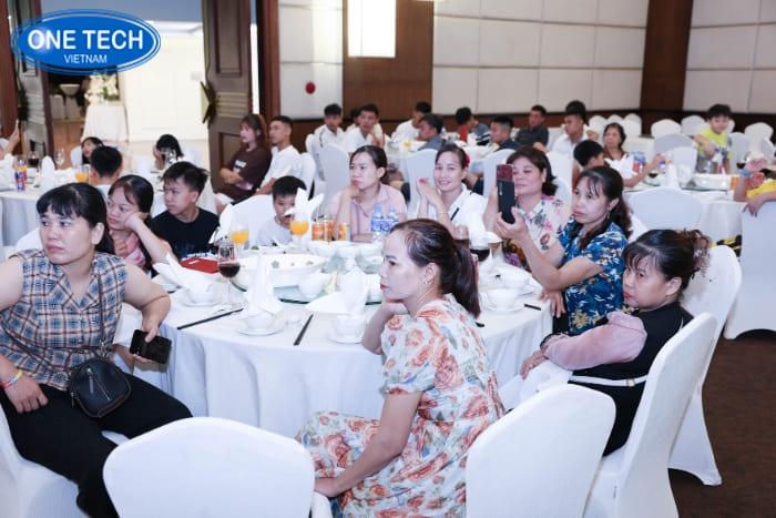 Hình ảnh trong sự kiện du lịch Hạ Long 02