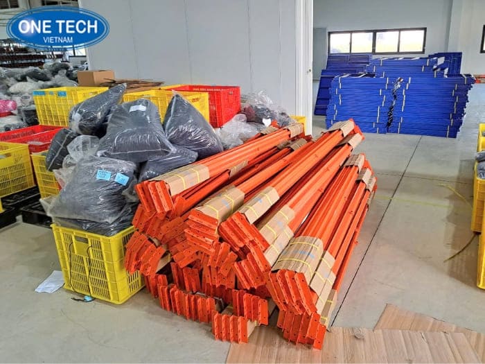 Hỗ trợ vận chuyển và triển khai lắp đặt.