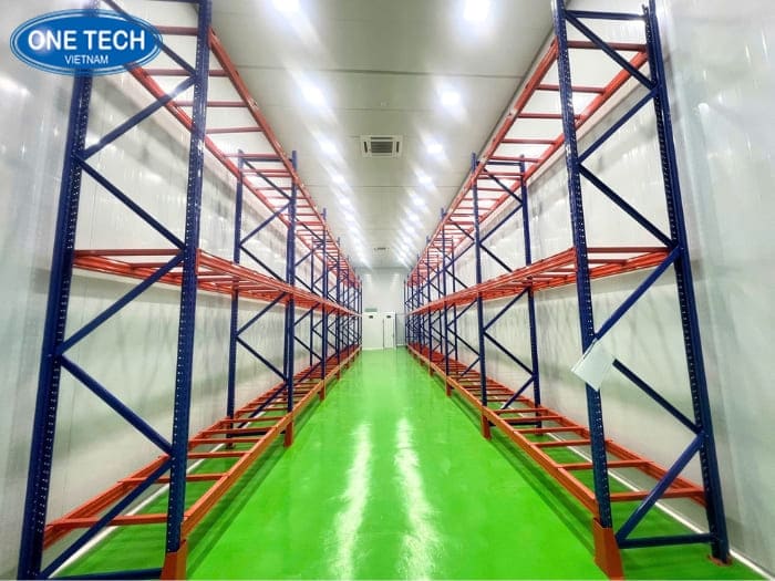 Kệ Selective lưu trữ pallet linh hoạt