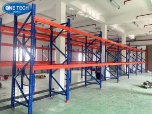 Báo giá thi công kệ selective tại TPHCM mới nhất