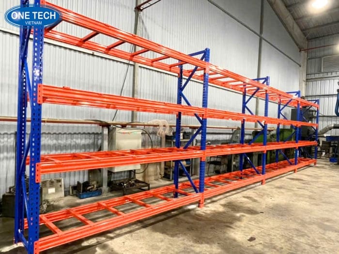 Kệ kho hàng Selective ứng dụng cho kho nhiều mã hàng