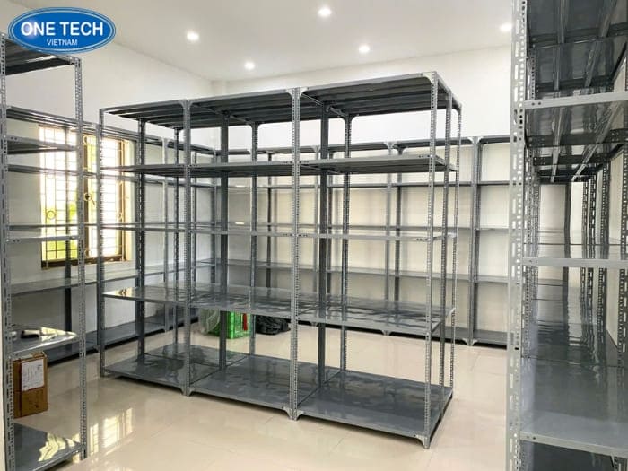 Kệ sắt V lỗ giá thành rẻ