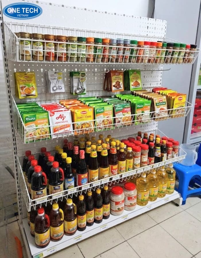 Kệ giỏ mì trưng bày gia vị