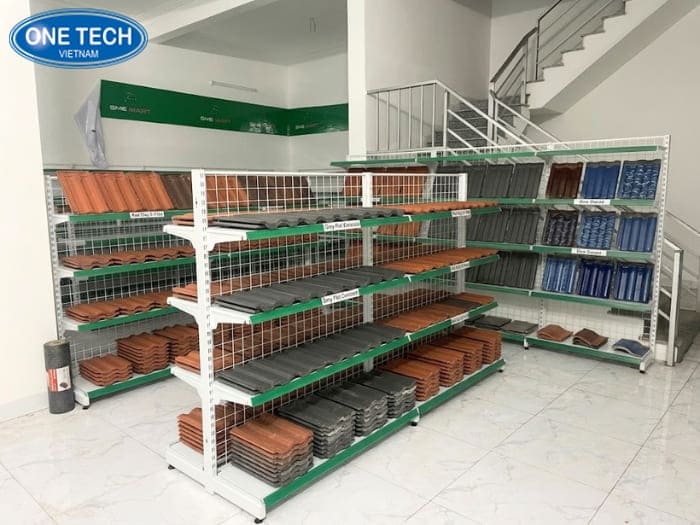 Kệ lưng lưới để ngói đơn giản
