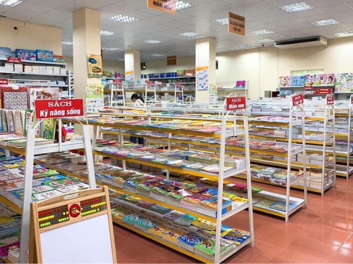 Tổng hợp mẫu kệ sách tại Đà Nẵng rẻ đẹp