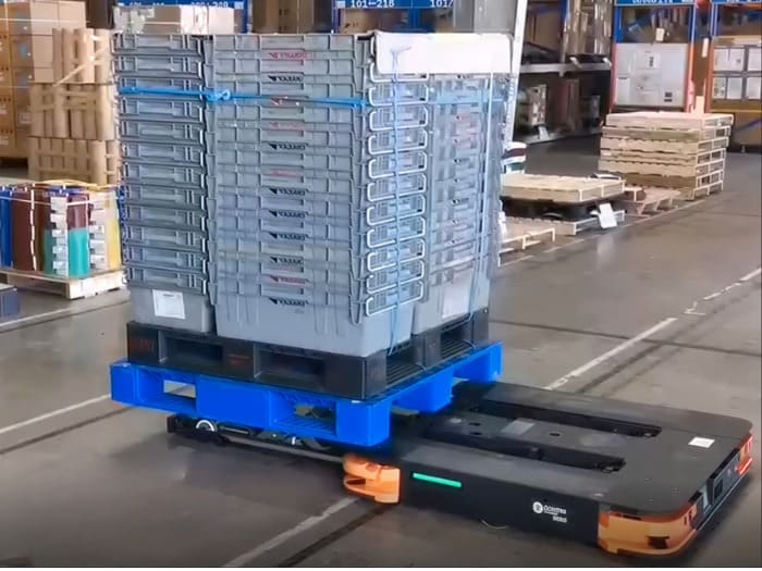 Thách thức khi đầu tư robot vận chuyển pallet