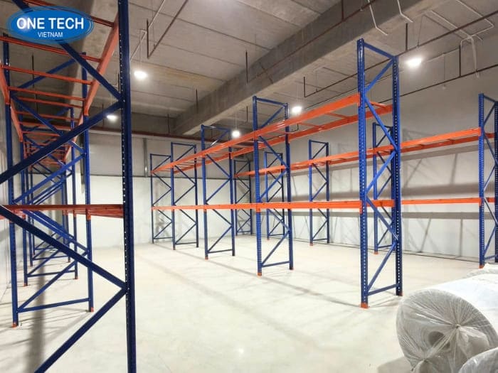Kệ kho Selective giá tốt, chịu tải cao 