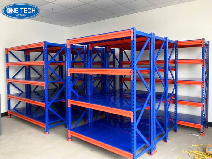 Kệ kho trung tải Quảng Ngãi cho mọi quy mô kho 