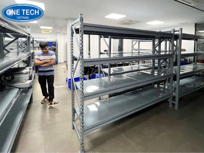 One Tech Group - Sản xuất kệ trung tải cung cấp cho khách ở Lai Châu