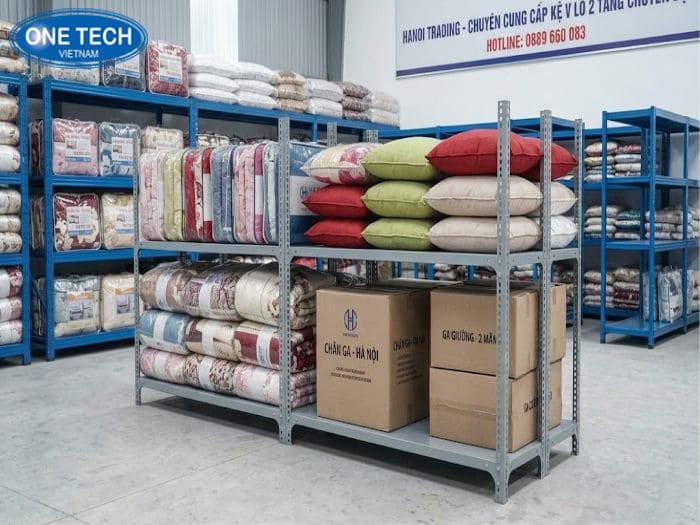 Ưu nhược điểm của kệ 2 tầng để hàng