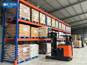 Giá bán kệ Selective cho kho thực phẩm khô