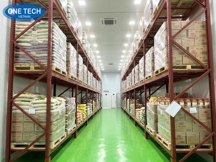 Bảo quản thực phẩm khô thông thoáng, an toàn