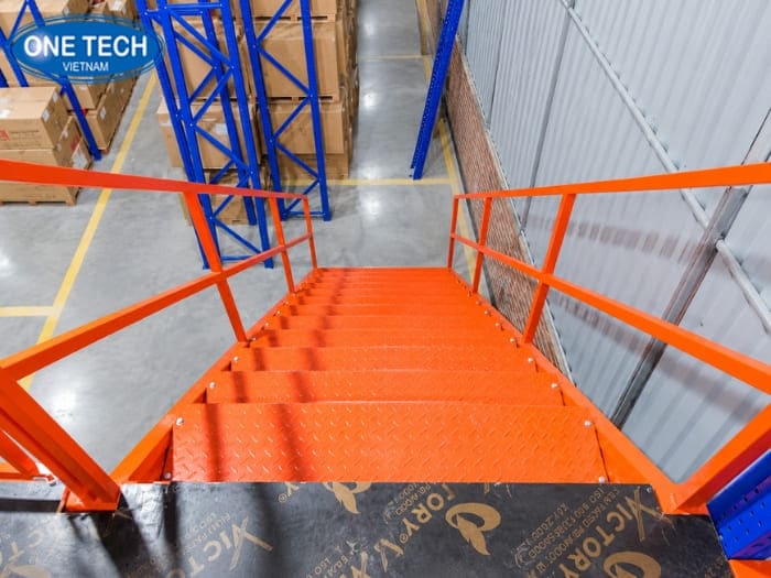 Hình ảnh dự án kệ sàn Lắp đặt hệ thống kệ sàn Mezzanine tại Hà Nội 05