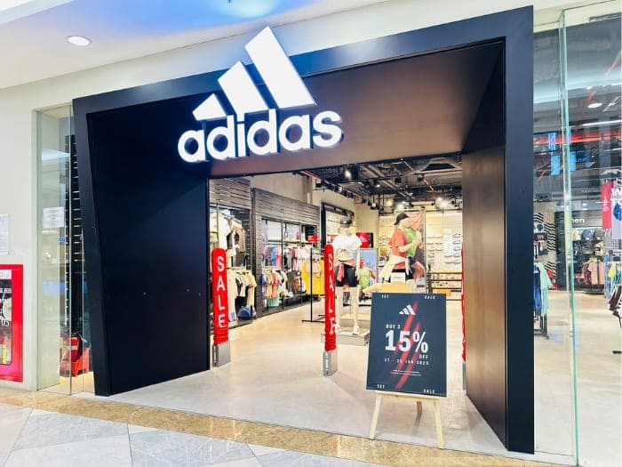 Tìm hiểu về khách hàng Adidas Vincom Thủ Đức