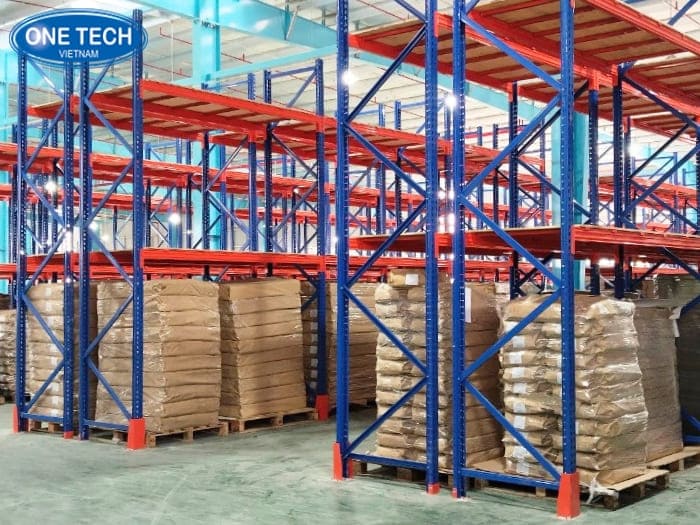 Kệ Double Deep tăng mật độ lưu trữ cho kho hàng 500m2