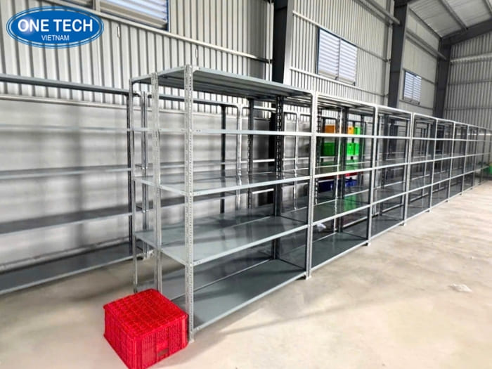 Kệ sắt tại Biên Hòa giá rẻ, độ bền cao