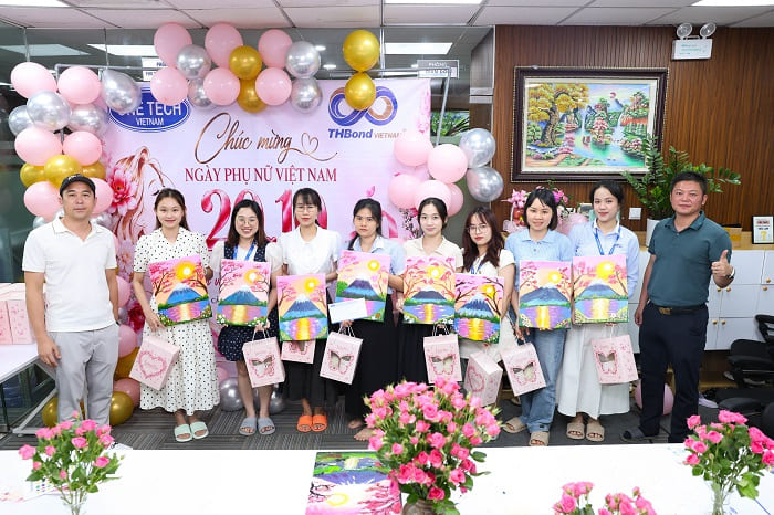 Hình ảnh trong buổi workshop của One Tẹch Group 19