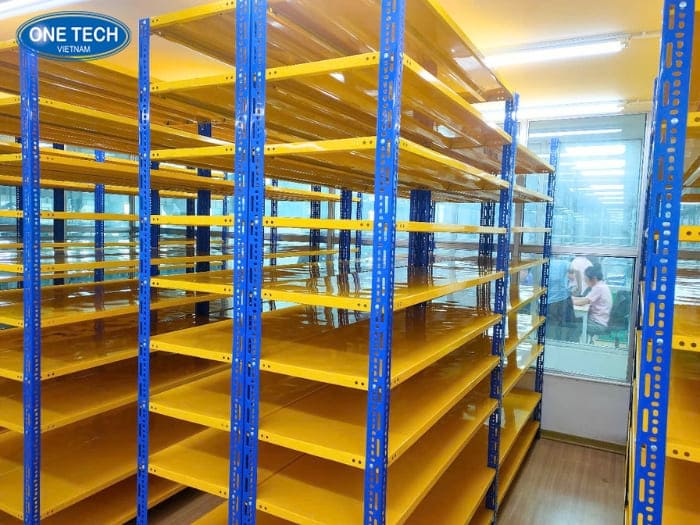 One Tech Group – Đơn vị cung cấp kệ sắt V lỗ tại Thanh Hóa