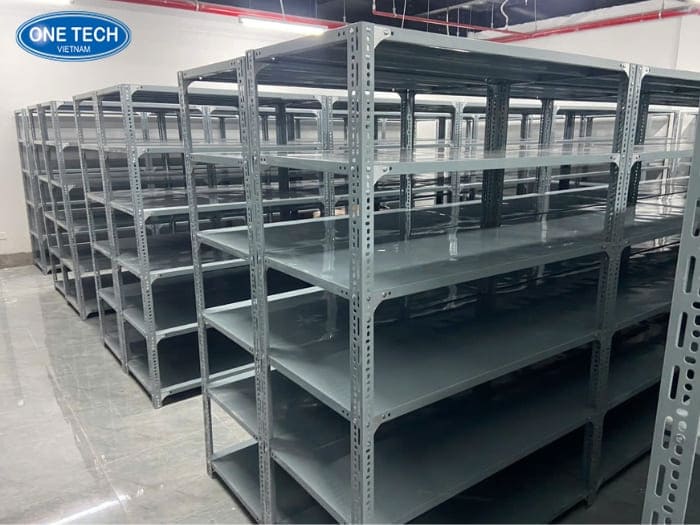 One Tech Group – Nhà sản xuất kệ sắt để hàng tại Hà Nội uy tín