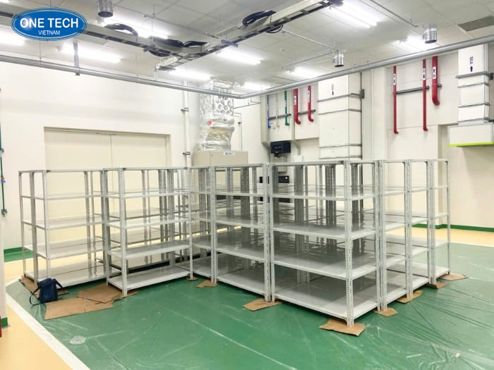 One Tech Group - Sản xuất và cung cấp kệ V lỗ tại Hưng Yên