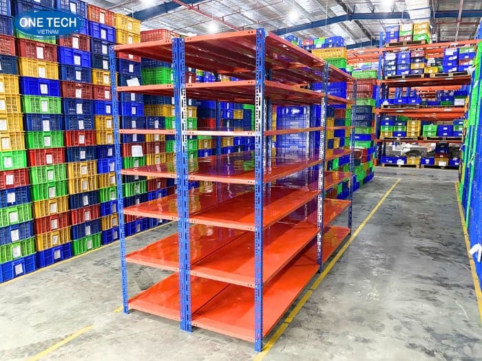 Chọn kệ sắt V lỗ phù hợp